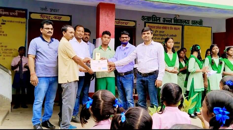 RBI rewarded Kuchai Kids